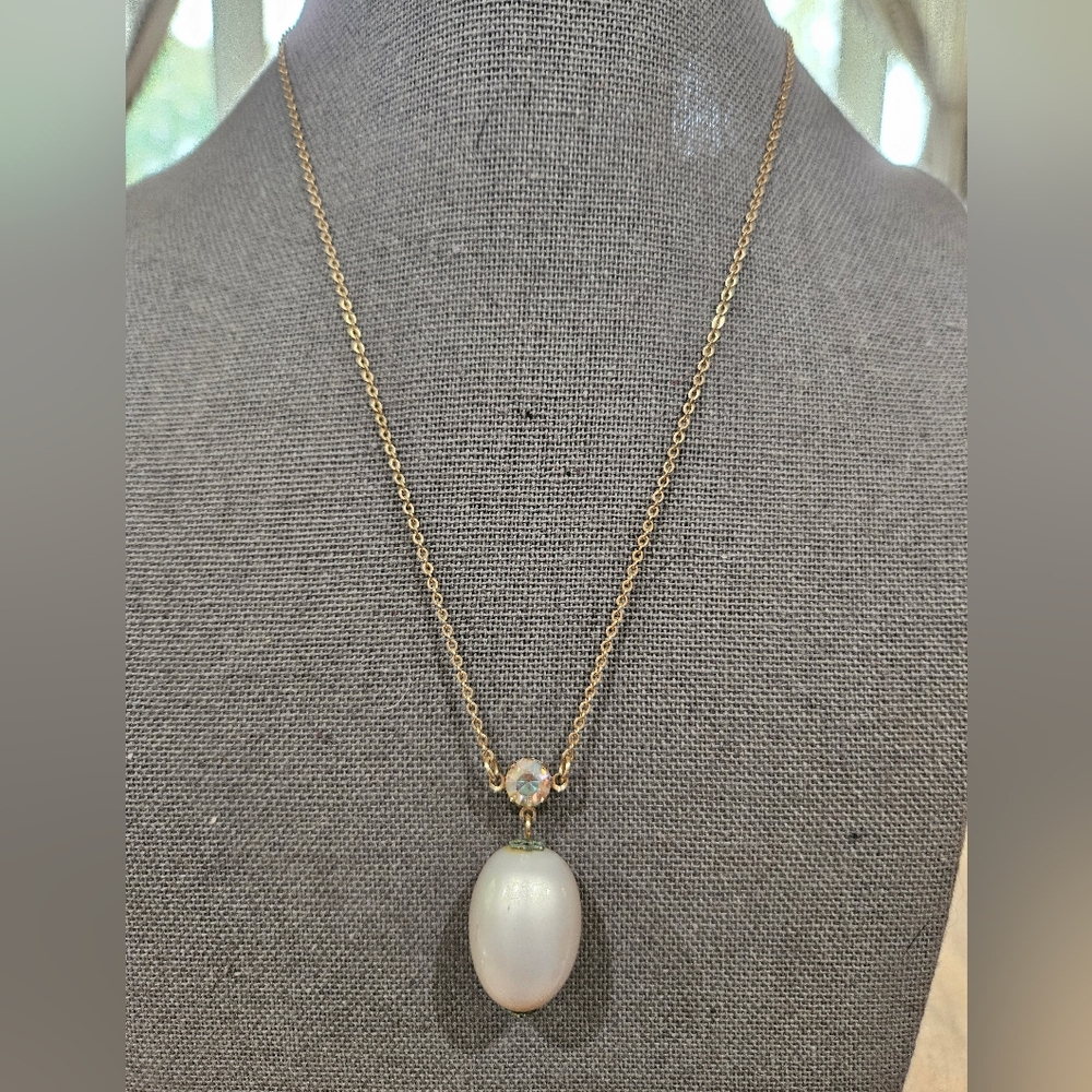 Vintage Emmons Gold and Pearl Pendant Necklace